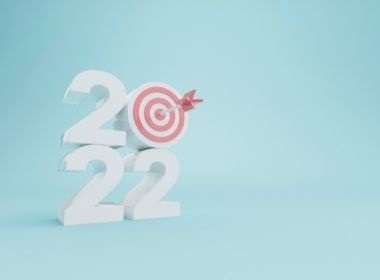 Aprenda como estabelecer metas de ano novo que você pode cumprir 
